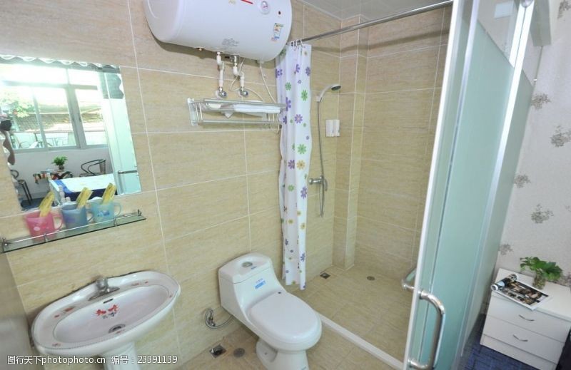 客房标准效果图酒店浴室