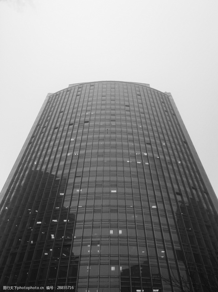 京华数码雾霾中的数码大厦