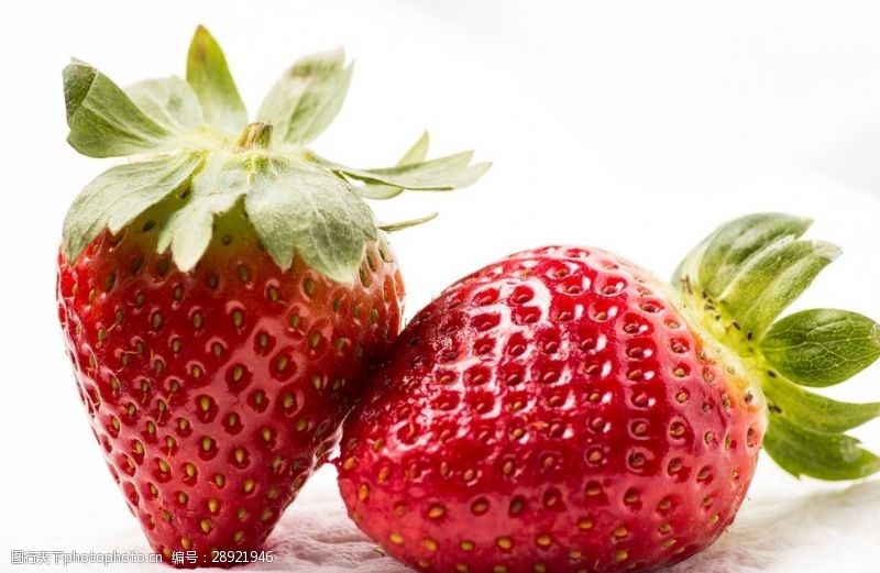 好水果两颗草莓