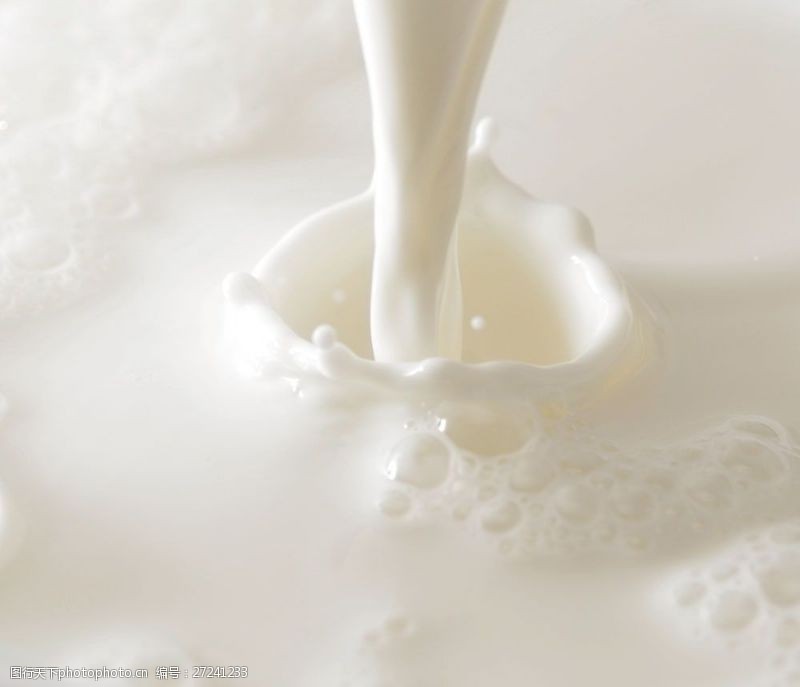 液体泡泡牛奶图片