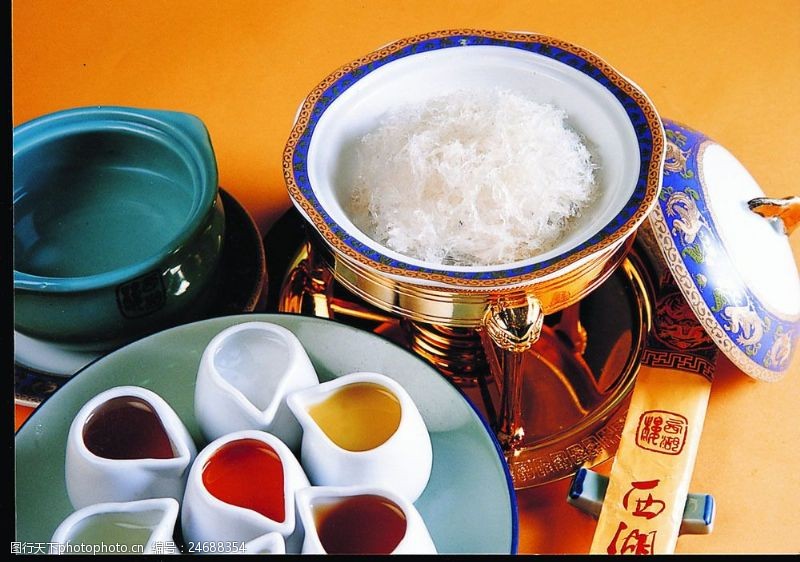 中华菜肴多彩汁官燕图片