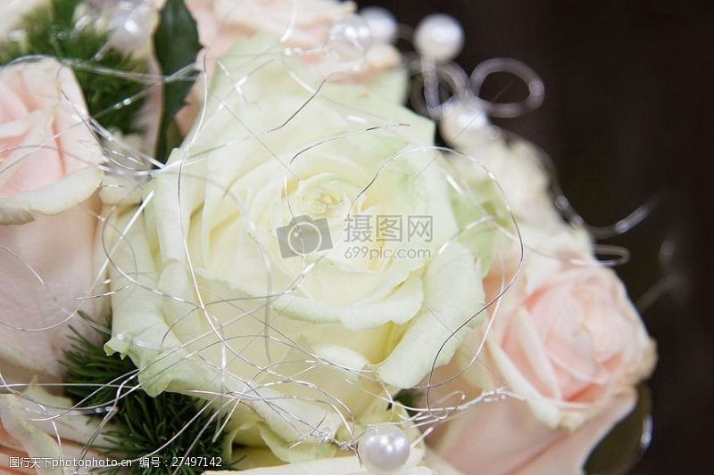婚礼花束一束玫瑰花