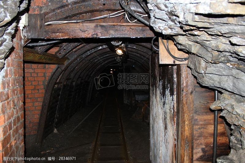 煤炭开采的隧道