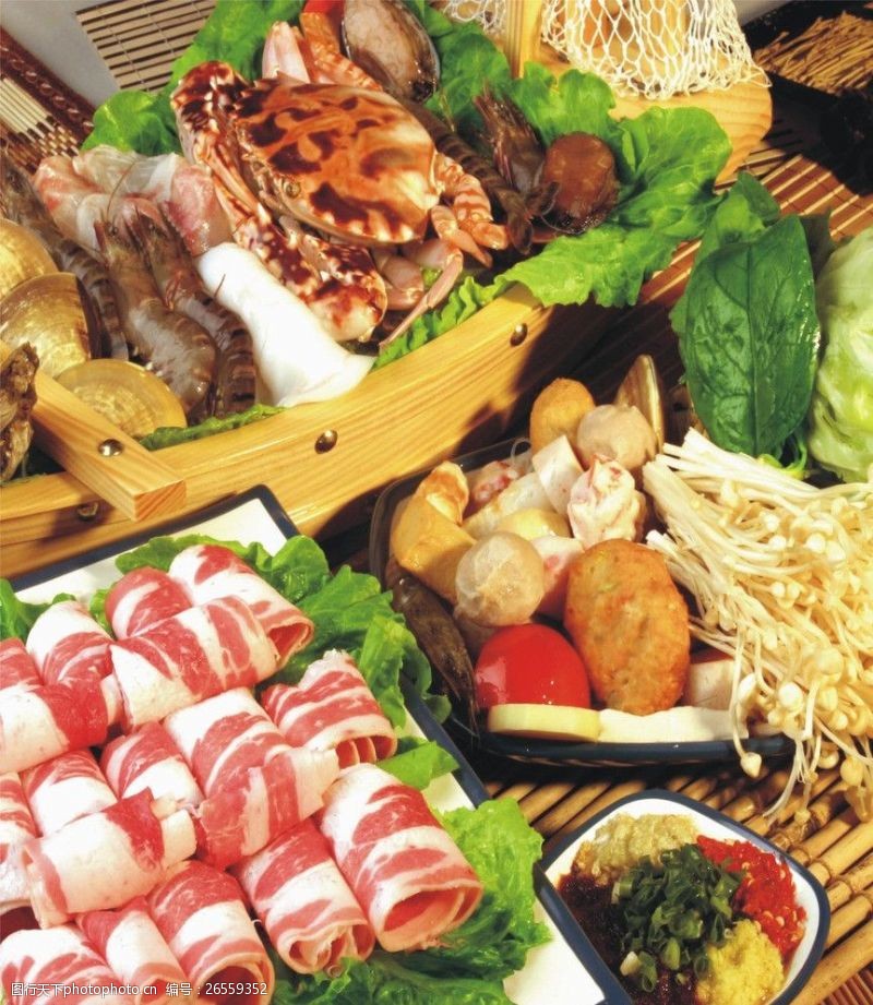 热烫日式涮火锅生食料图片