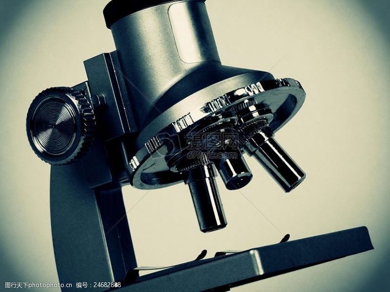 微科技科学使用的显微镜