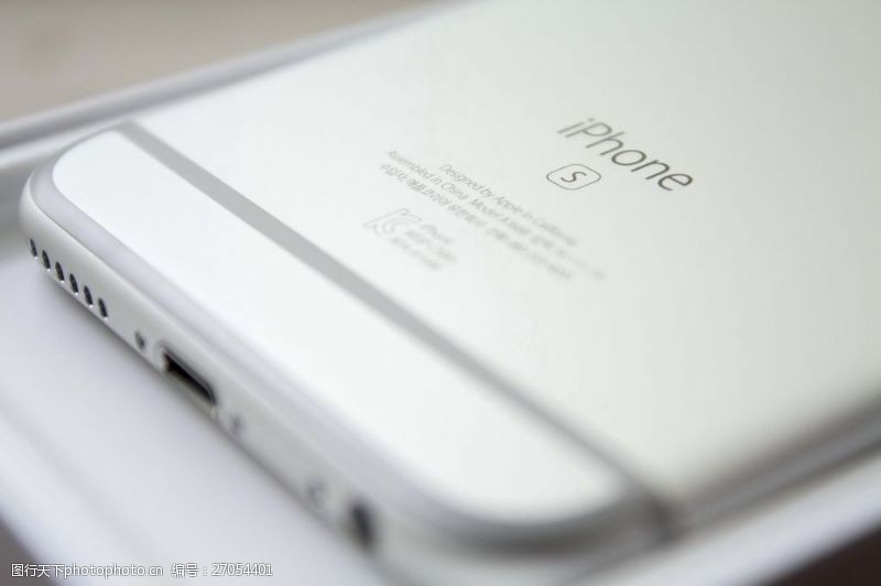 手机外观银色iphone6s图片