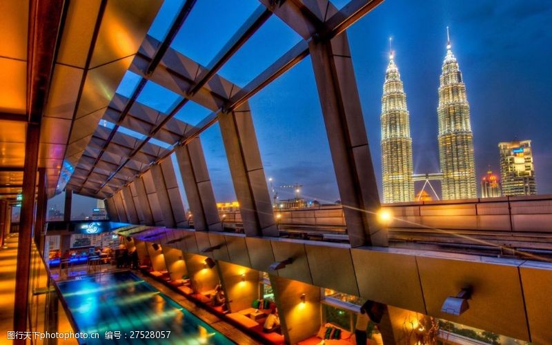 吉隆坡夜景马来西亚双子塔夜景图片