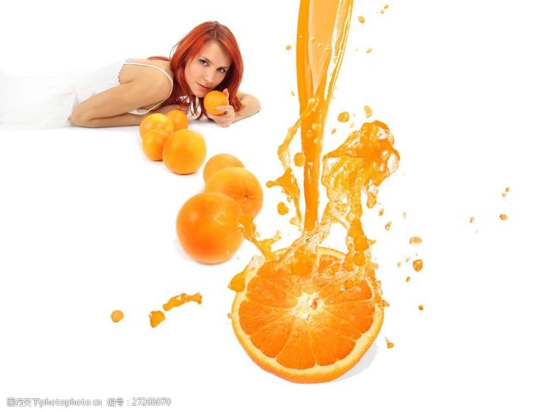 健康美女女孩和橙汁图片