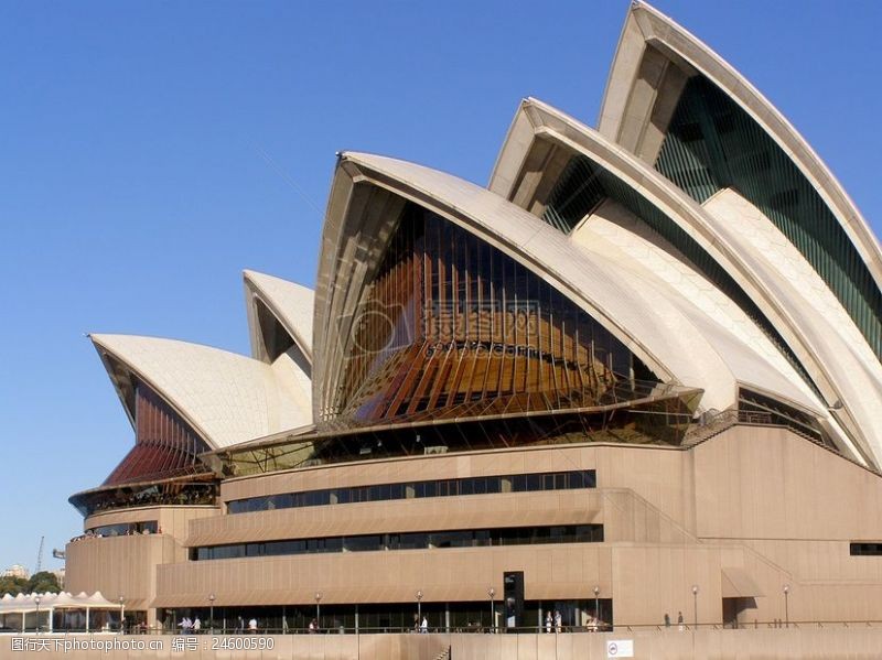 美丽的蓝天美丽的悉尼歌剧院
