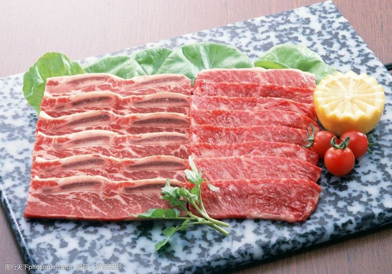 生牛肉烤肉图片