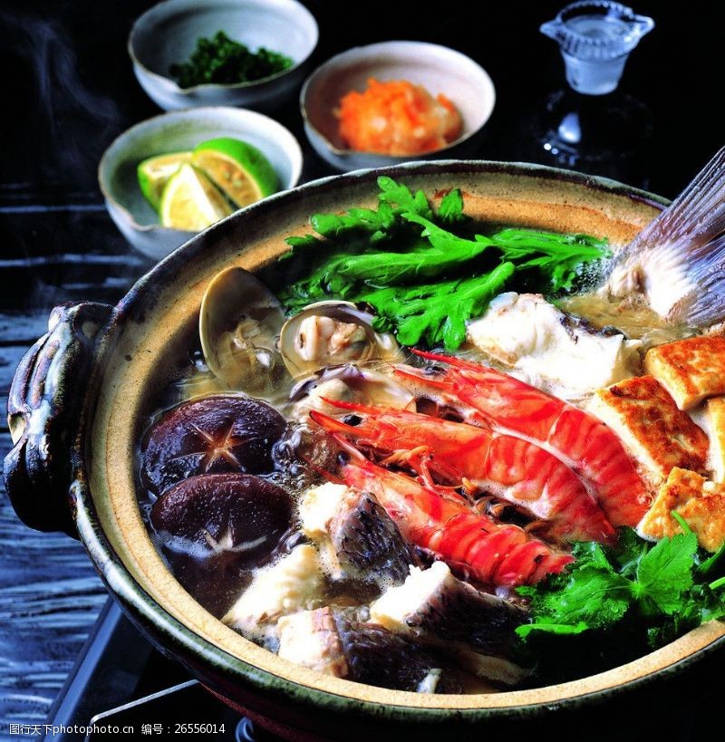 砂锅虾海鲜砂锅图片