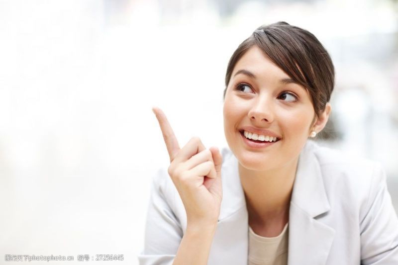商务人士竖起食指开心职业女性图片