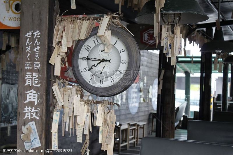 古老的钟古老的木头钟表
