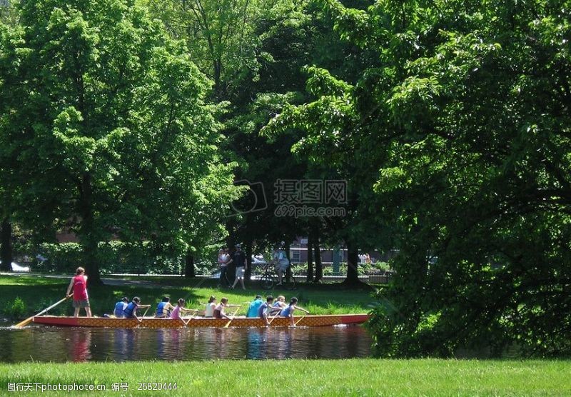 赛艇rowing.jpg