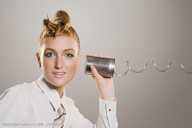 微电影听话筒的职业女性图片
