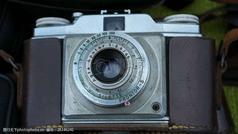 胶卷精美的古董相机