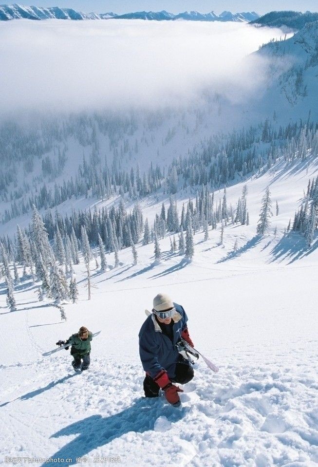滑雪场登山滑雪图片