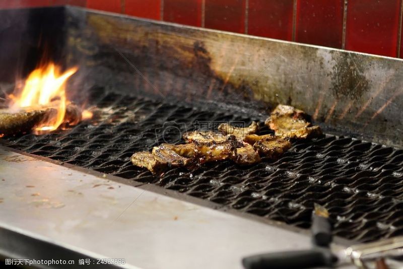 板烧堡有肉的火焰烧烤餐厅烧烤