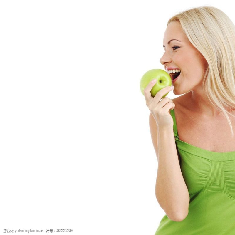 瘦身模特吃苹果的美女图片