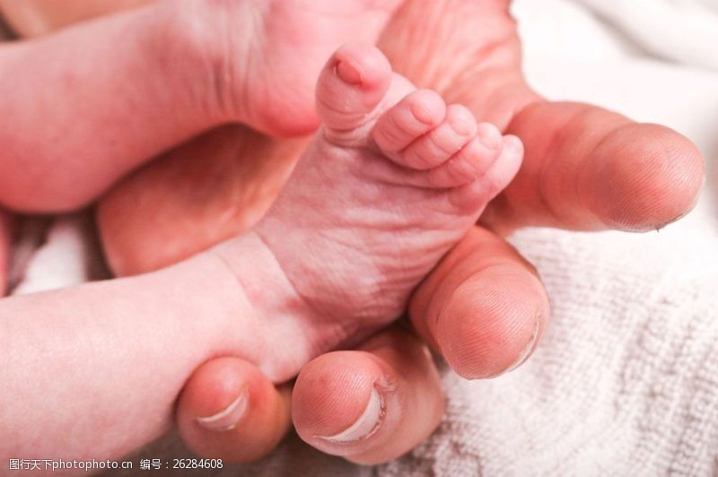 婴儿脚新生儿的小脚图片