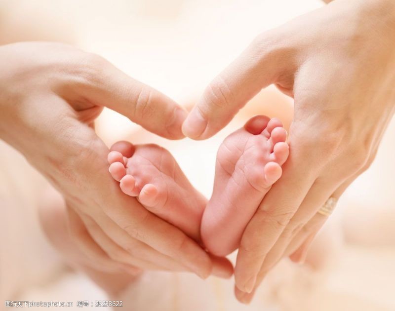 婴儿脚可爱宝宝的双脚图片